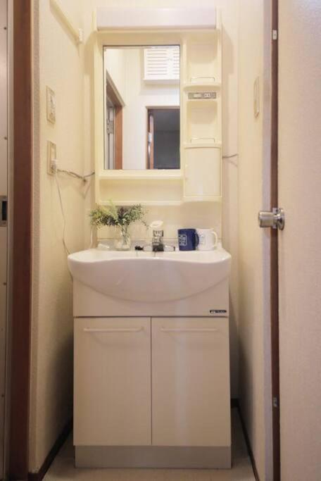 Osaka Misaki Traditional Japanese House 2-6 Ppl Near Station Exterior photo